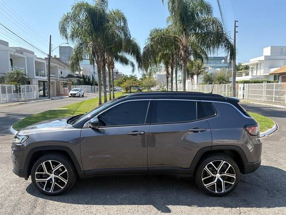 JEEP COMPASS 1.3 T270 TURBO FLEX LIMITED AT6